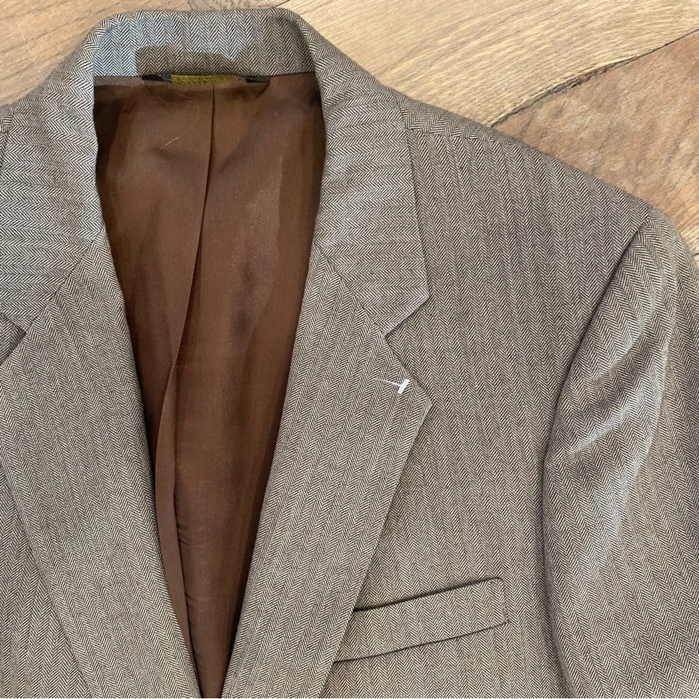 Pierre Balmain Mens Herringbone Paris Luxury Blazer Brown Sports Coat Si…